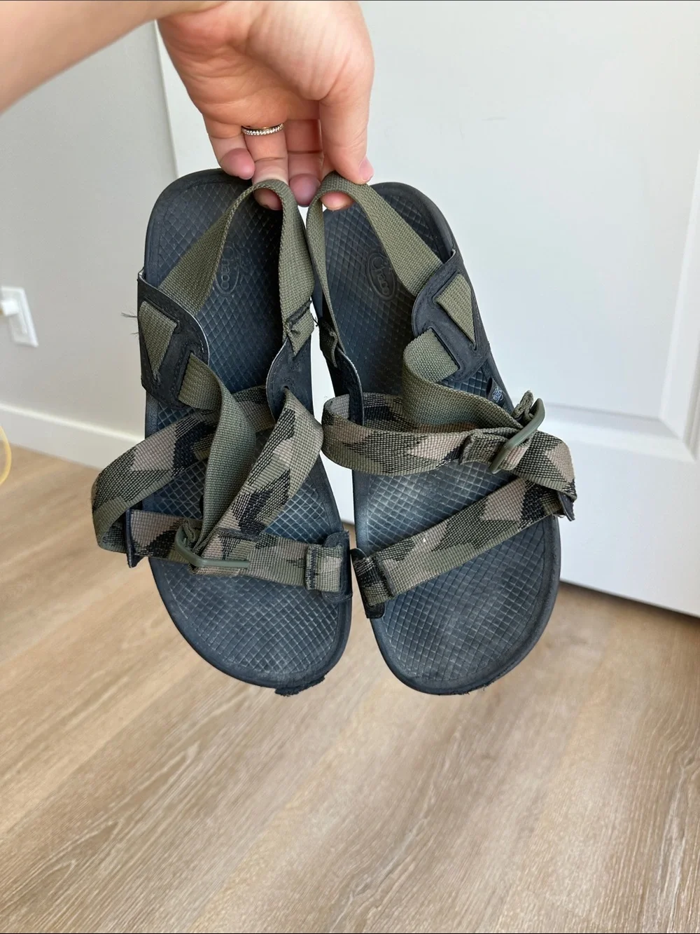 Men's Chaco Z/1 Camo Adjustable Hiking Sandals Size 9 | Outdoor Water Shoes